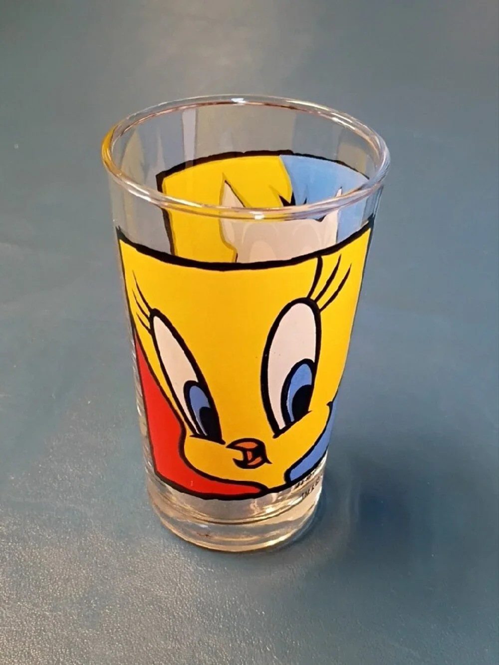 Warner Bros. Sylvester Cartoon Juice Glass with Red Nose and Blue/Yellow Panels